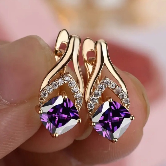 Anthropologie Jewelry - Elegant Gold & Purple Crystal Earrings.